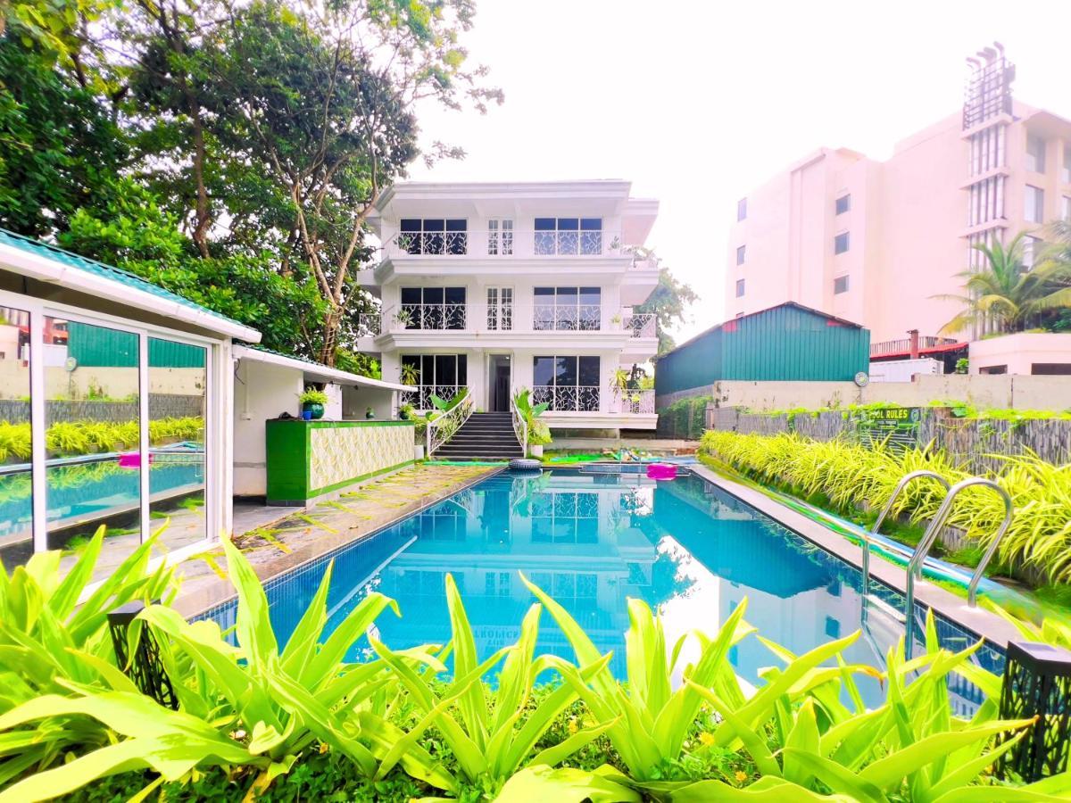 The Mayfield Resort, Vagator Anjuna Dış mekan fotoğraf