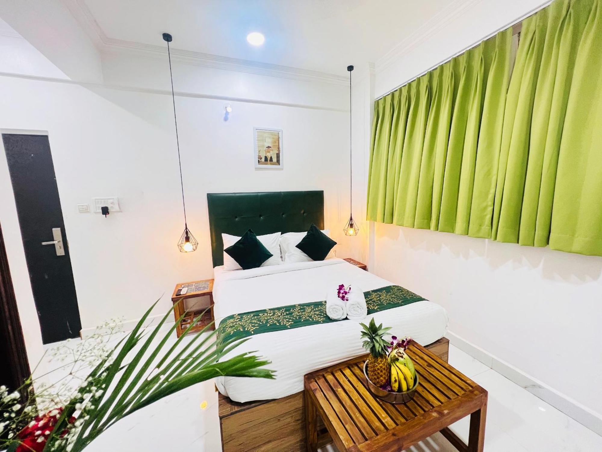 The Mayfield Resort, Vagator Anjuna Dış mekan fotoğraf